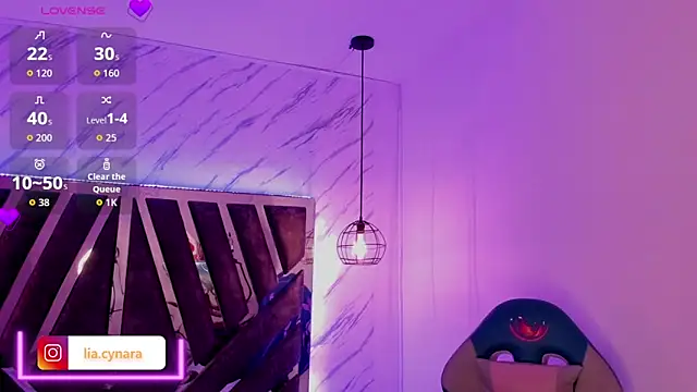 Queen perla  online show from September 19, 1:21 pm