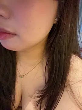 Hotellinh12 online show from September 28, 5:40 pm