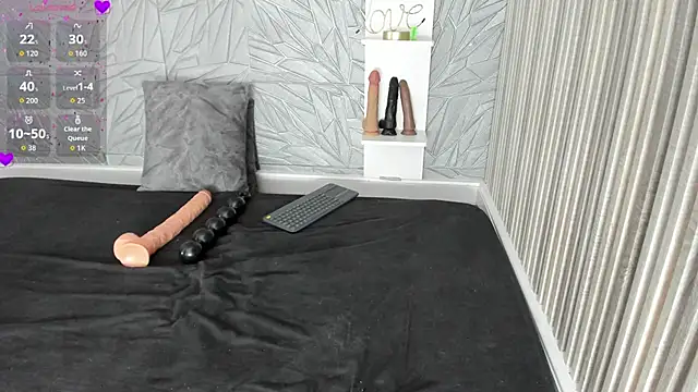 agatadelphine online show from November 8, 2:44 pm