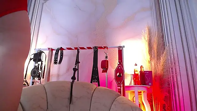 Naty slavedoll online show from November 25, 9:04 pm