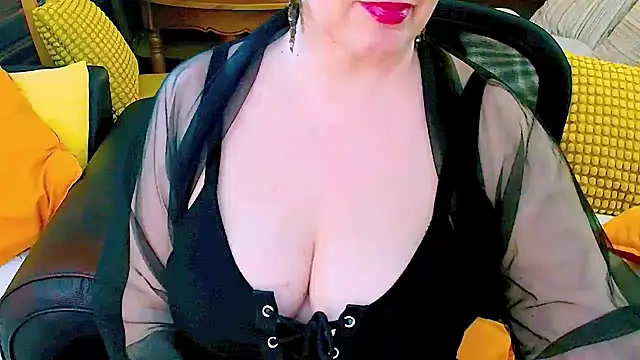 GattonaBiondona online show from February 24, 8:02 am