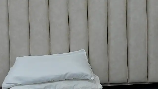 FreyaMoller online show from November 7, 7:52 pm