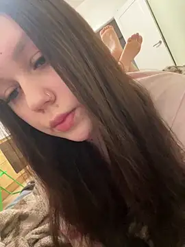 Marylallka5 online show from December 19, 6:05 am