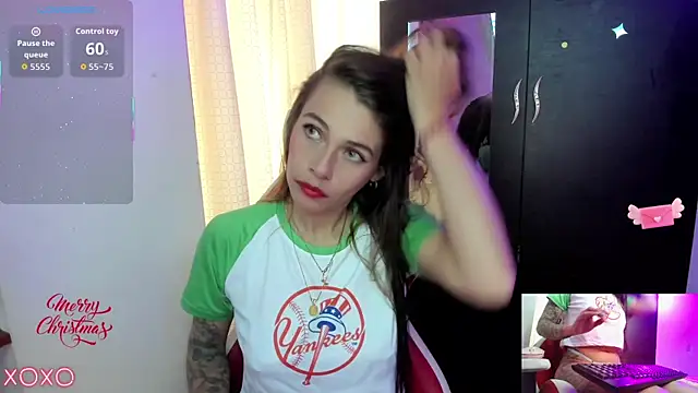 sweetlittlelisa online show from December 17, 8:02 pm