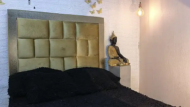 ximenawilliamss online show from February 10, 10:13 pm