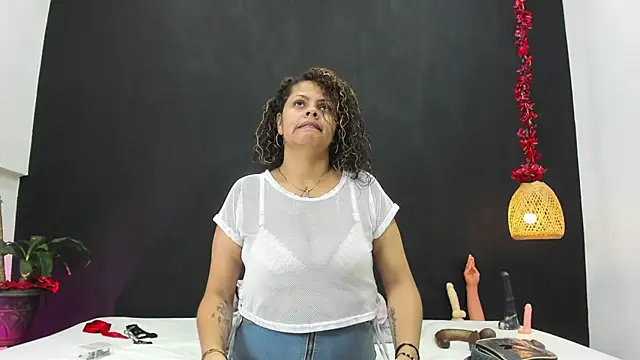 Luna smit08 online show from October 1, 8:47 pm