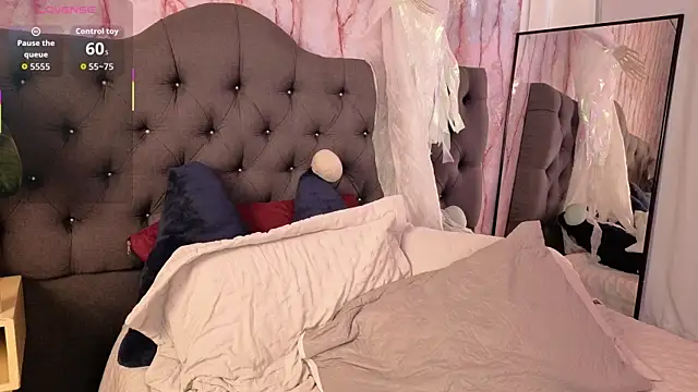 Elecktra sweet online show from October 31, 8:57 pm