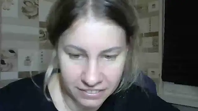 Snapshot of TherestlessKitty chatting on October 3, 11:21 pm TherestlessKitty online show from October 3, 11:21 pm