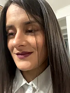 Alice milf  online show from September 23, 11:19 am