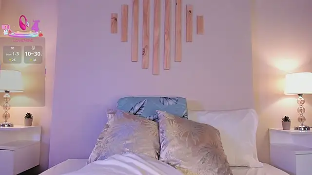 VictoriaNoah  online show from September 23, 7:56 pm