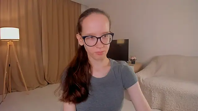 BettyBrowni online show from October 19, 4:20 pm