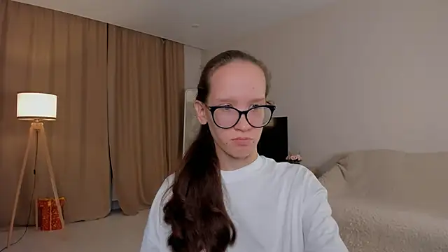 BettyBrowni online show from September 28, 4:23 pm