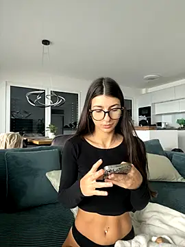 Wildberry  online show from November 20, 9:21 am