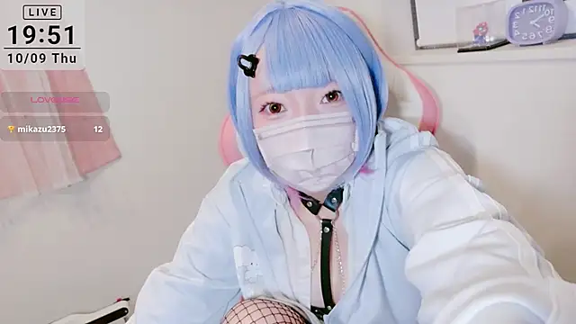 Snapshot of yuayua854 chatting on October 9, 10:52 am yuayua854 online show from October 9, 10:52 am