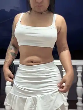 Snapshot of Pretty_Isadora chatting on September 19, 11:04 pm Pretty Isadora online show from September 19, 11:04 pm