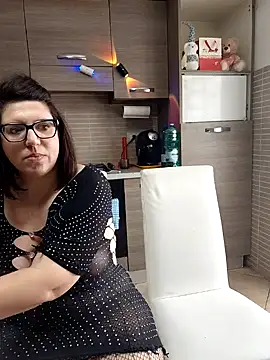 carolyne2023 online show from February 19, 10:37 am