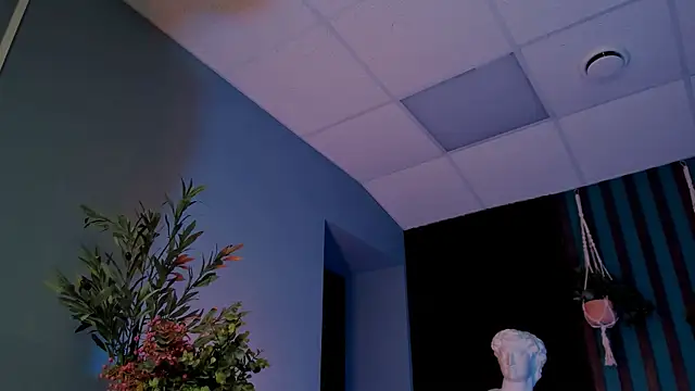 FioraMarmoris online show from September 19, 1:32 pm