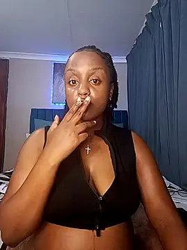 Queen-Chocolate online show from December 18, 12:48 am