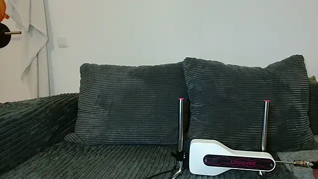 Jasmin-White online show from November 20, 1:45 pm