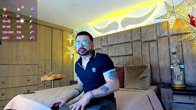 petterwilly1 online show from December 21, 11:08 pm