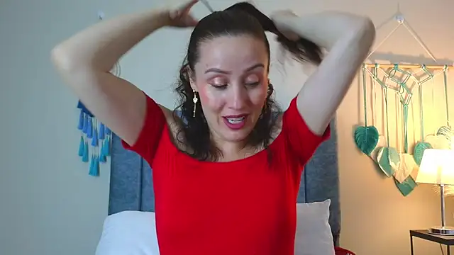 IberianMoonMK online show from November 14, 2:17 pm