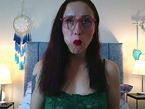 IberianMoonMK online show from January 16, 5:53 pm