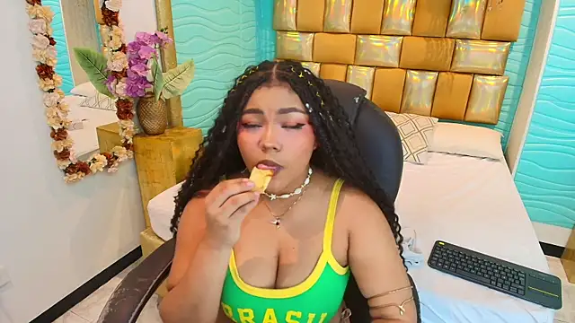 cherry chel online show from February 24, 8:18 pm