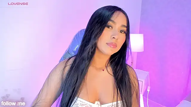 Cameliaa Smiith online show from February 7, 8:51 am