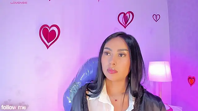 Cameliaa Smiith online show from February 12, 3:41 am