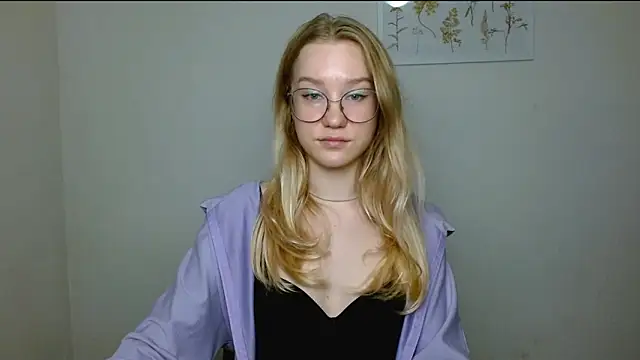 cindi hot online show from October 7, 11:47 am