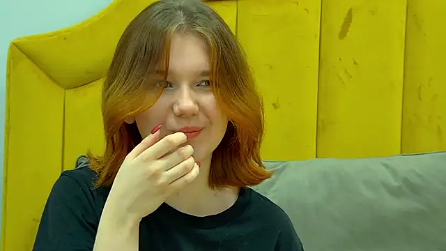 LessySmith online show from November 10, 4:35 pm