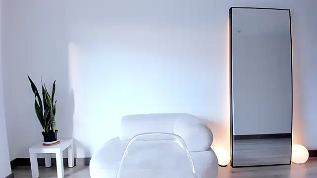 Kaarla    online show from February 21, 10:32 pm