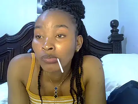 cute-alexis online show from December 17, 10:14 pm