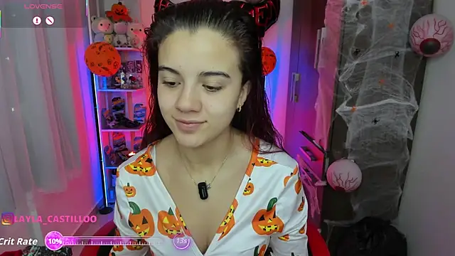 Layla castilloo online show from October 13, 11:46 am