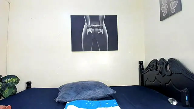 Riya xXx online show from February 15, 12:26 pm