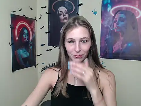 StrangerGi online show from September 11, 12:05 pm