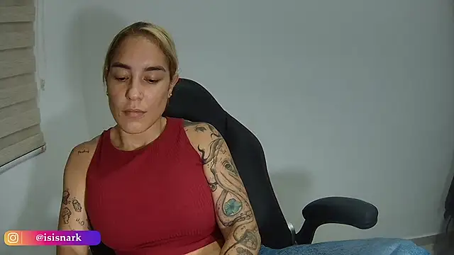 ValkyriaRose online show from November 13, 12:42 am