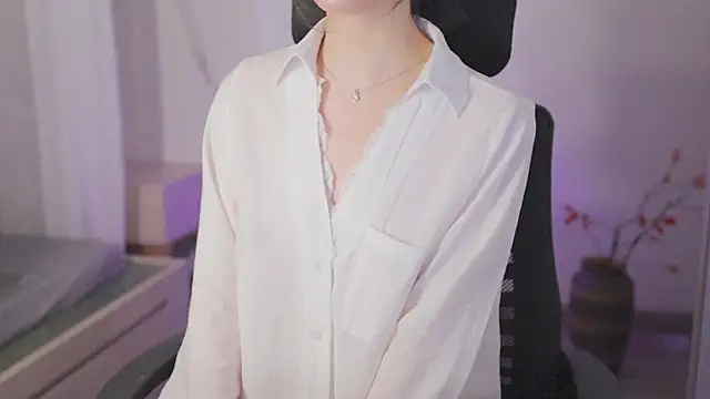 sinnn online show from December 3, 4:42 pm