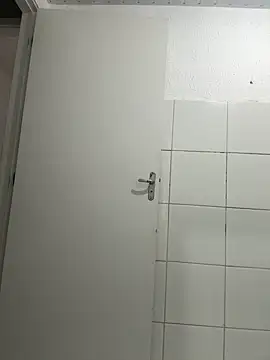 Snapshot of Manu005 chatting on October 22, 10:04 pm Manu005 online show from October 22, 10:04 pm