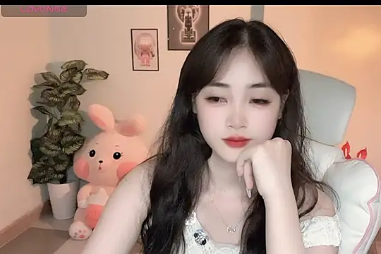  Aimy  online show from October 27, 4:35 pm