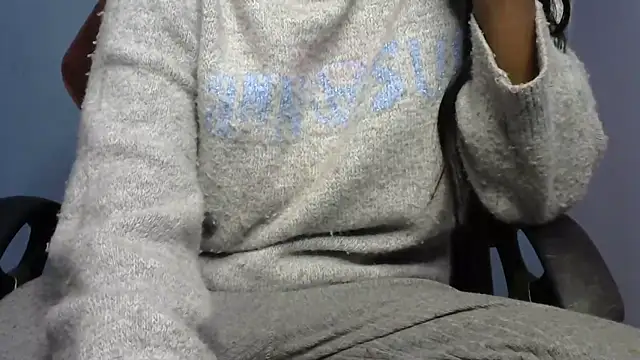 shrishtiGill online show from January 5, 6:33 pm