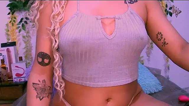 Crysrus online show from December 21, 2:38 am