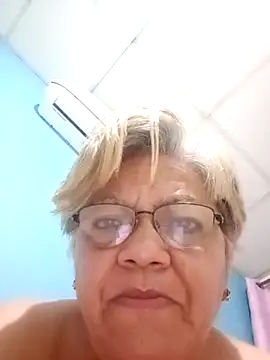 Madrastrahot69 online show from October 5, 5:12 am