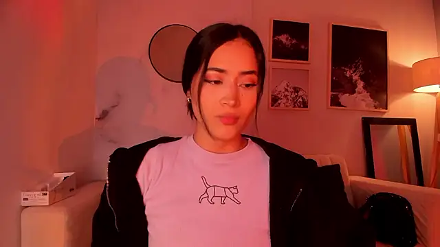 lara madisson online show from February 17, 6:02 am