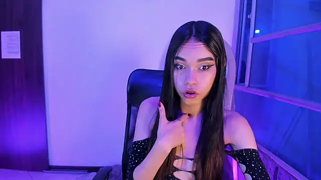 Snapshot of Jasmin_Skinny chatting on October 22, 3:11 am Jasmin Skinny online show from October 22, 3:11 am