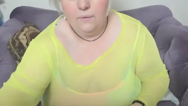 fashiona online show from February 15, 12:46 am