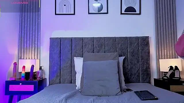 Ema Stone65 online show from December 13, 10:27 pm