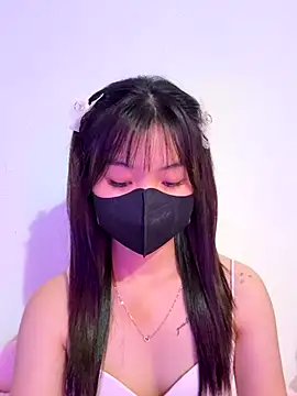 Maeve2k5 online show from September 23, 11:30 am