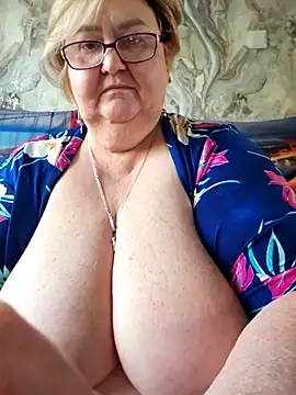 Awn290668 online show from November 4, 12:21 pm