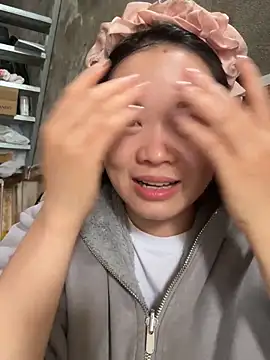 Hellen 111 online show from October 30, 6:38 am